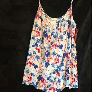 🌺NWT🌺Women’s Light Comfy Tank
